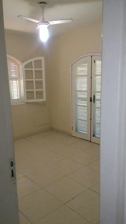 Hotel Casa Padrao Para Ate 15 Pessoas Cabo Frio Brasilien